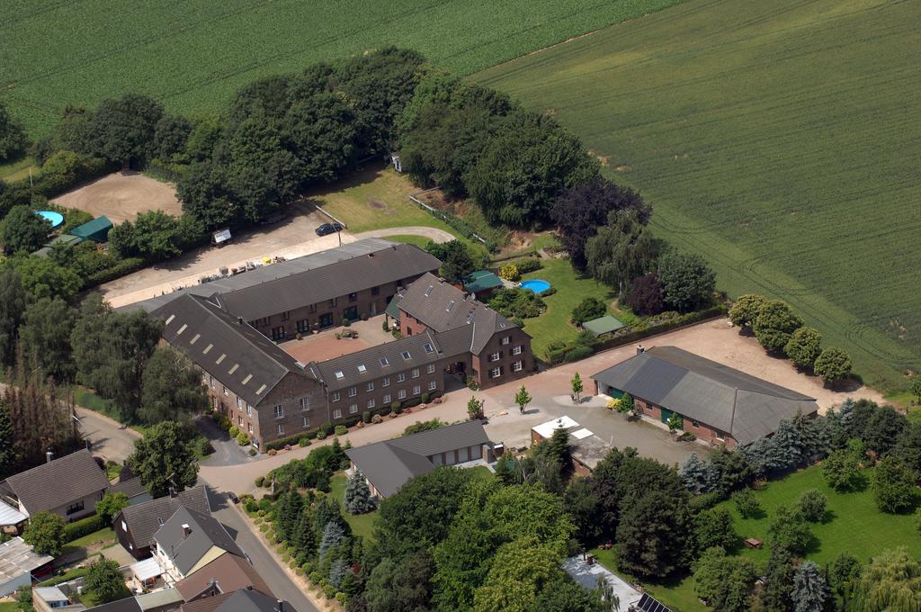 Landhaus Goddertzhof Hotel Erkelenz Kültér fotó