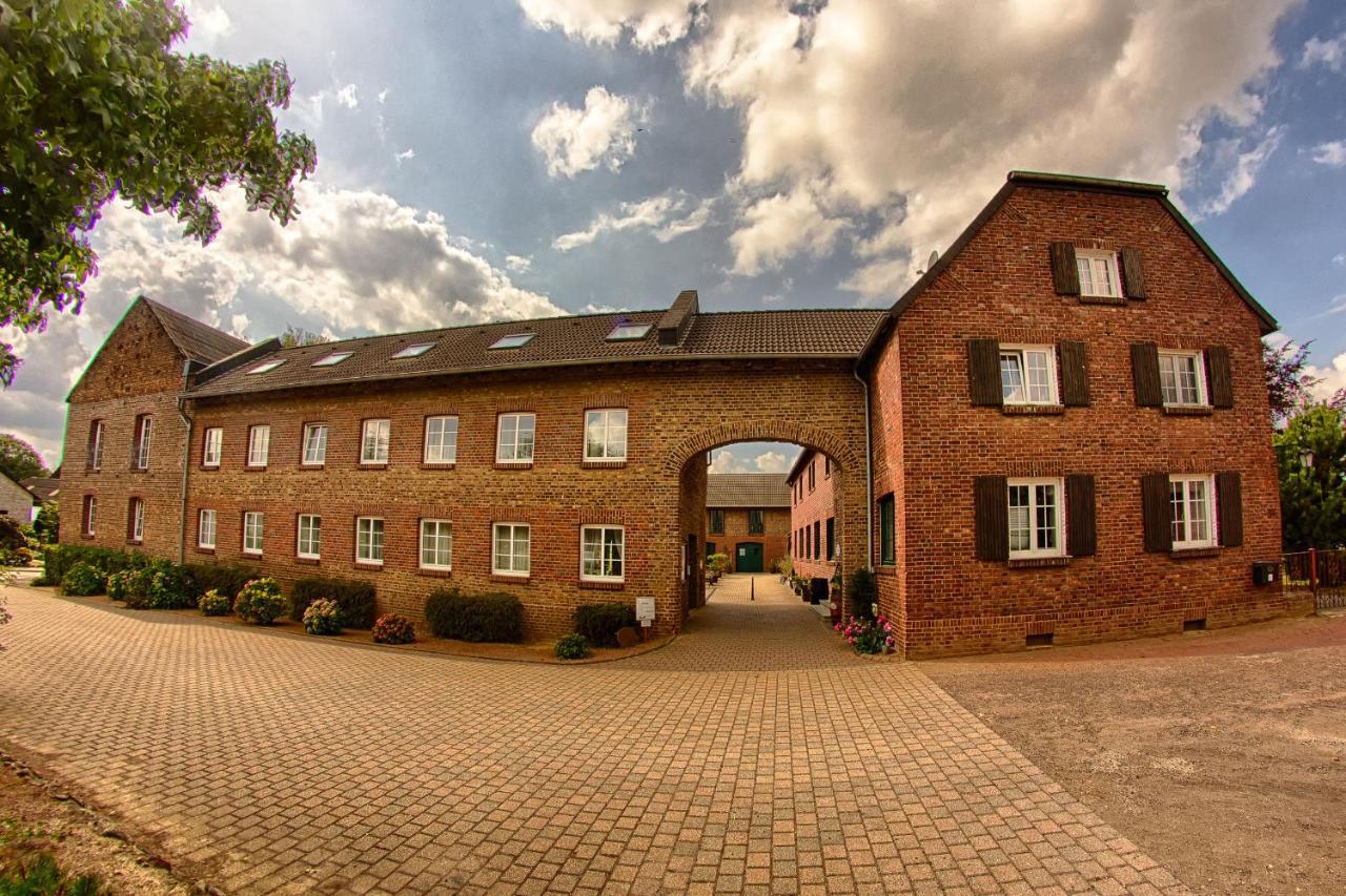 Landhaus Goddertzhof Hotel Erkelenz Kültér fotó